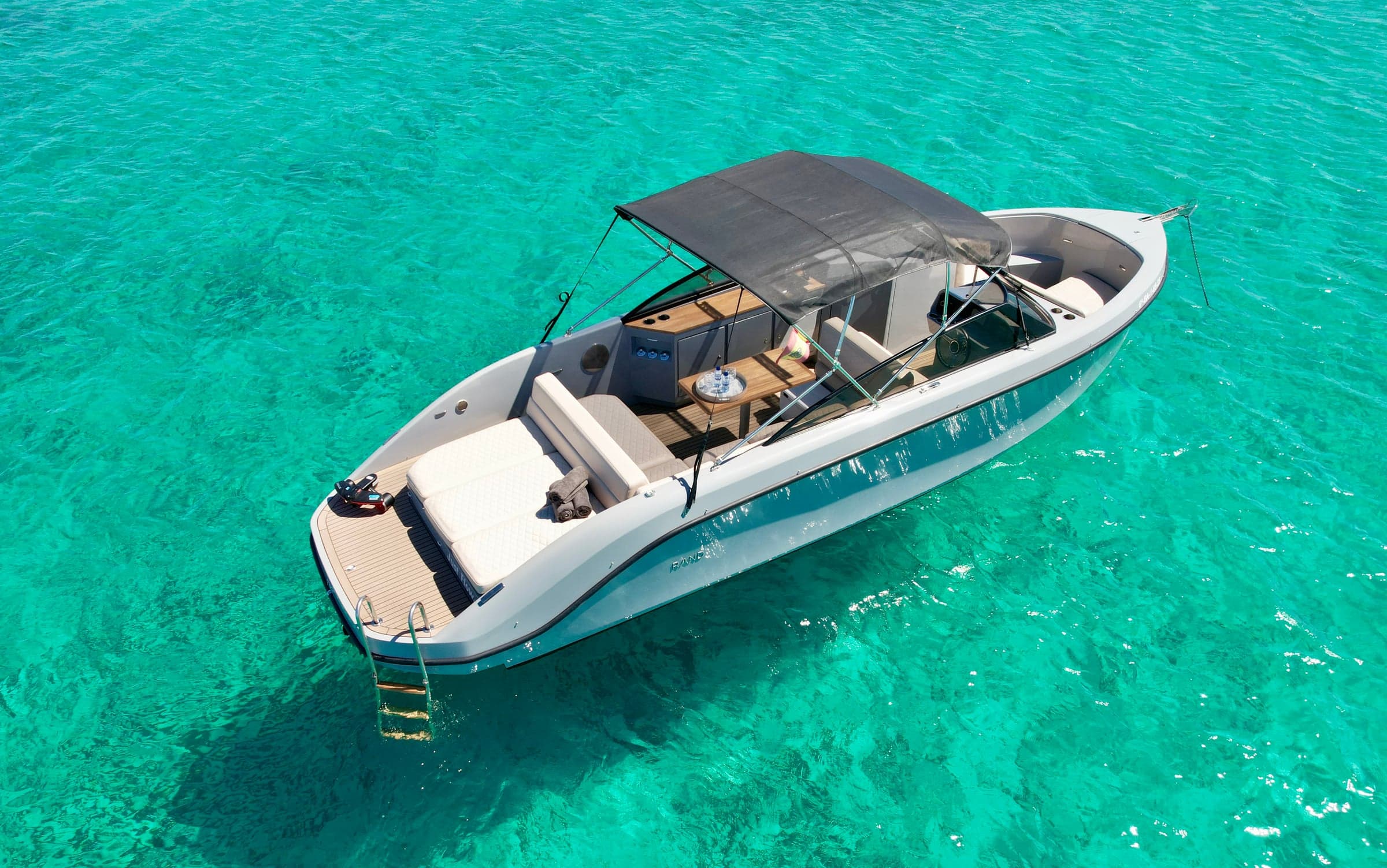 Rand 27 Supreme "Just Flow" Lancha en alquiler Ibiza