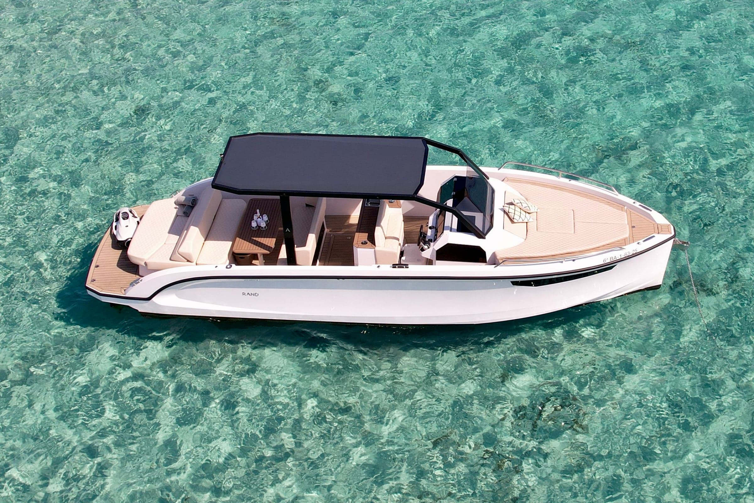 Rand 32 Archipelago "Just Amazing" Lancha en alquiler Ibiza