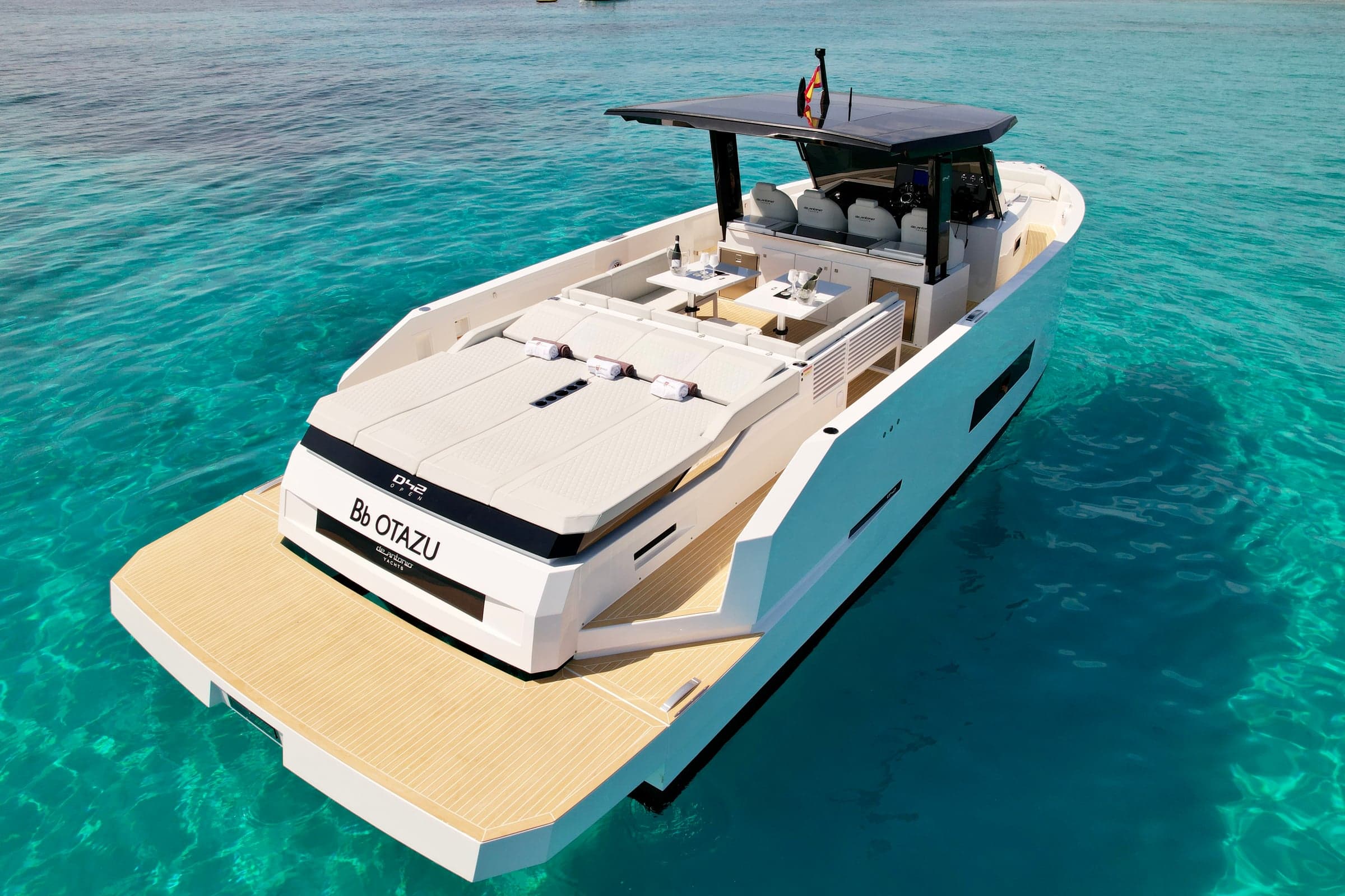 De Antonio D42 "Bb Otazu" Yate en alquiler Ibiza