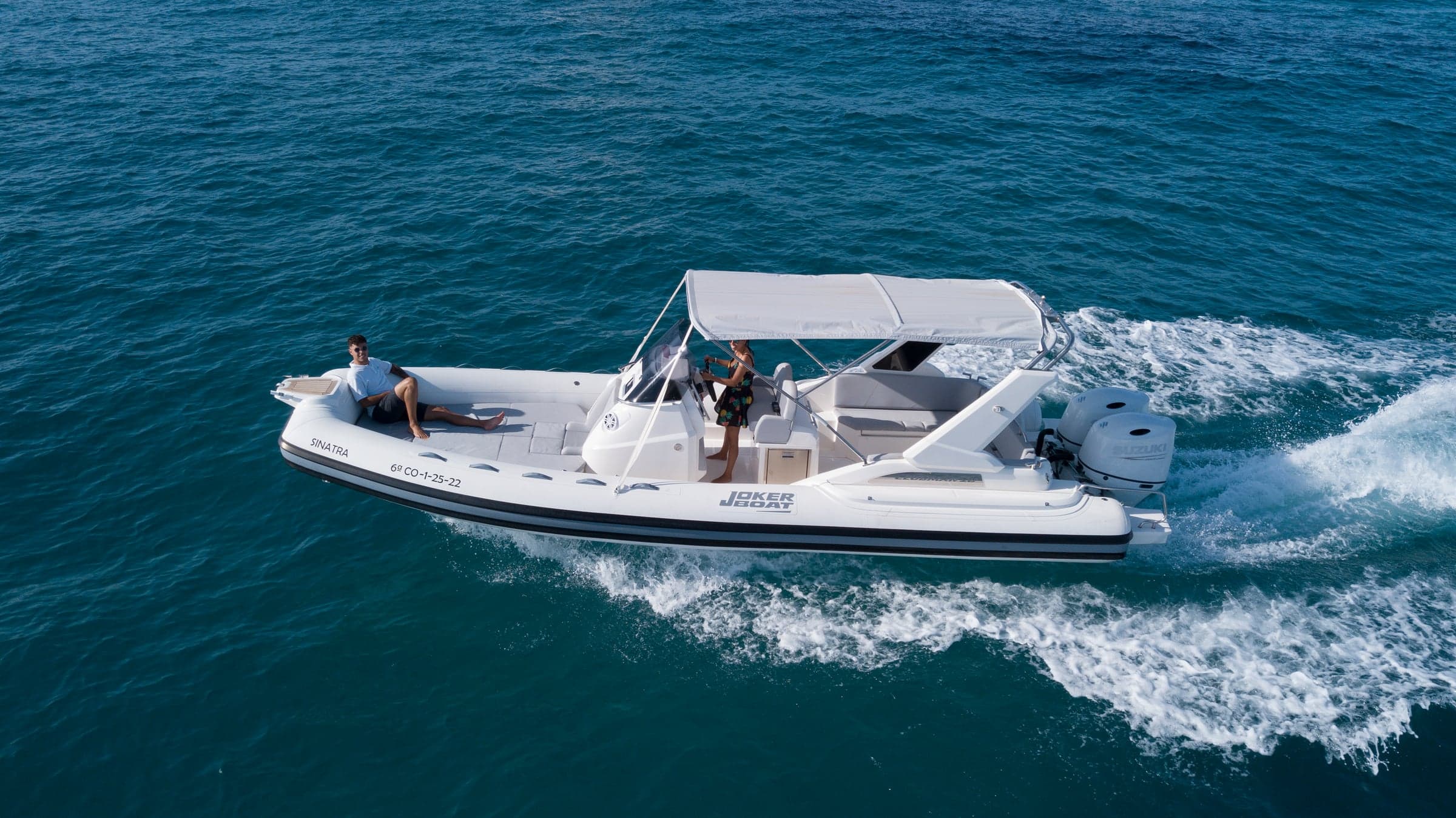 Joker Clubman 28 "Sinatra" Semirígida en alquiler Ibiza