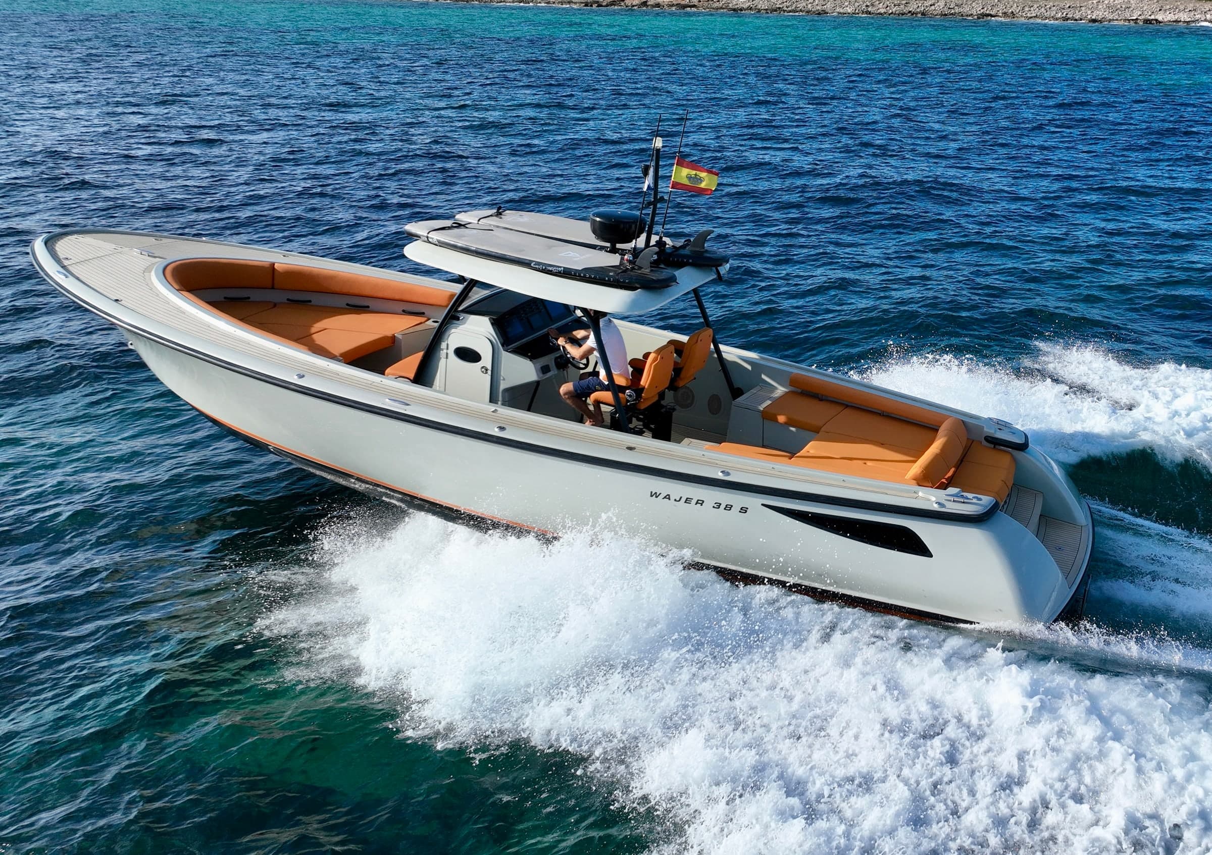Wajer 38S "POPEYE" alquiler lancha Ibiza