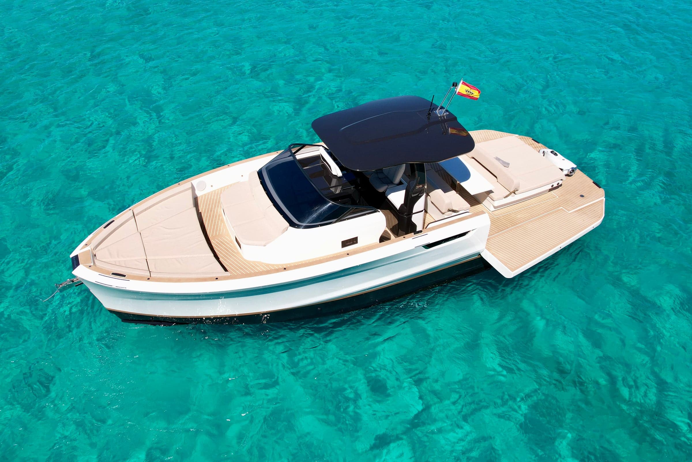 Bellini 36 "Just Shine" Lancha en alquiler Ibiza